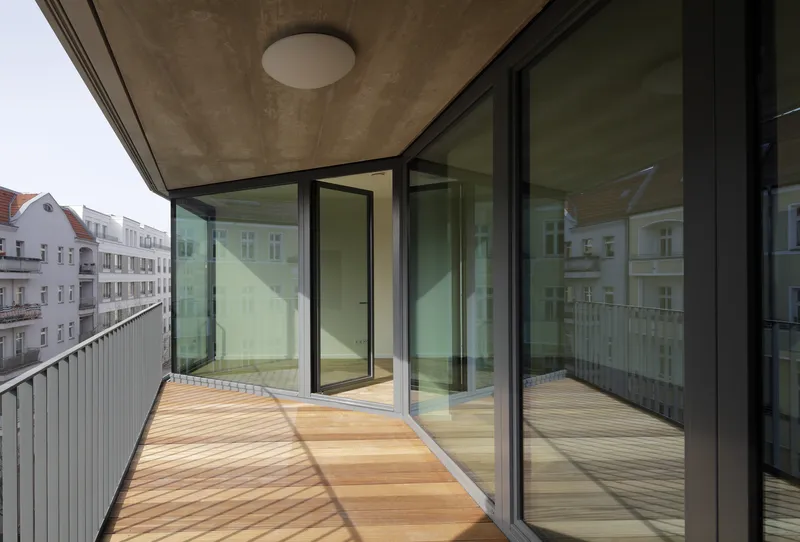Helle 3 Zimmer Wohnung des Architekten zu vermieten — photo 1